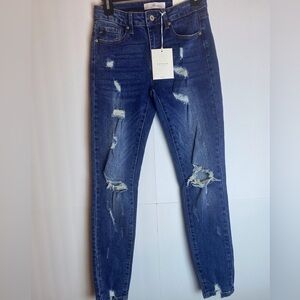 RanCan NWT denim distressed mid rise super skinny jeans made in Los Angeles. Sz5